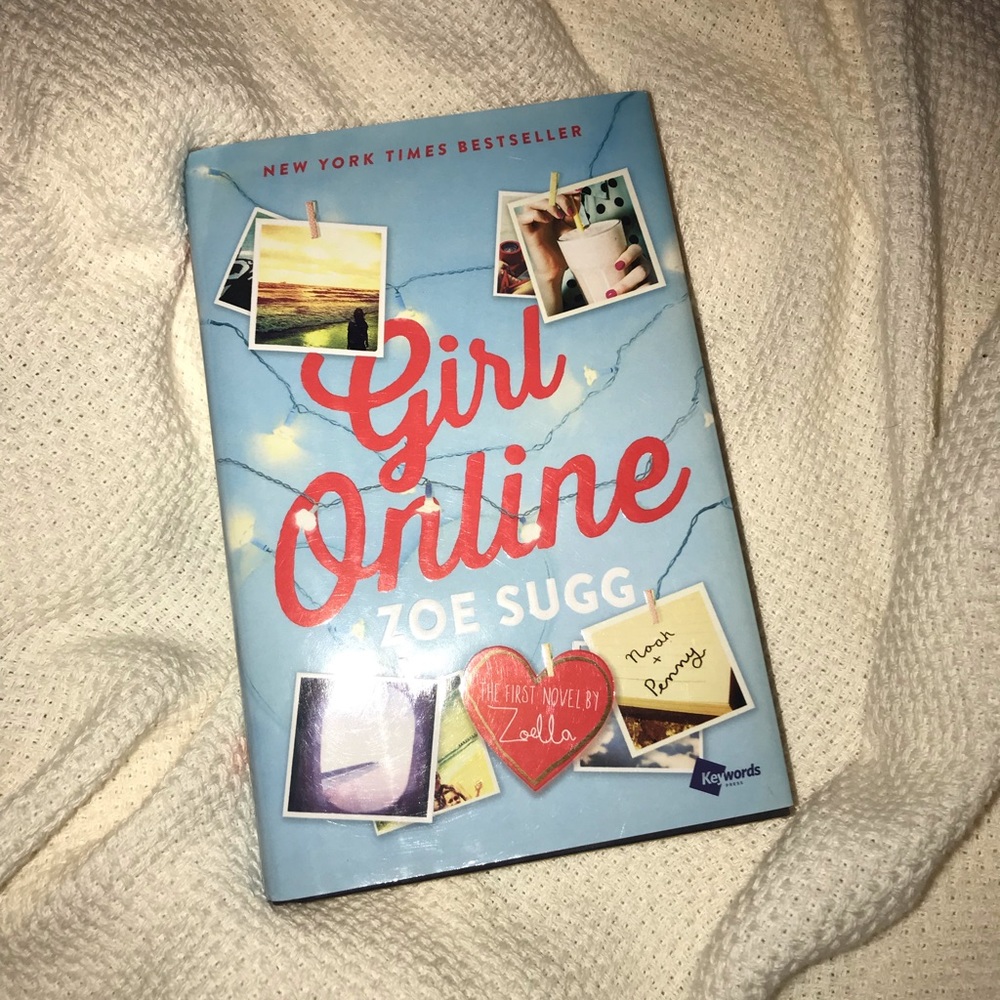- hard cover, great condition 🎀
